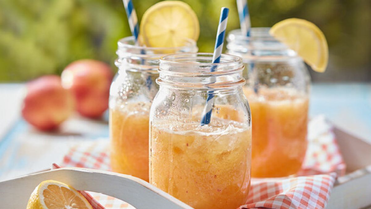 Sparkling Ginger Peach Delight Sparkling Ginger Peach Delight