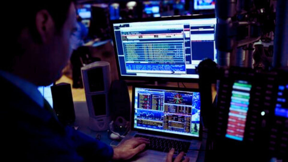 Foreign Investment in Chinese Equities Surges as Confidence Returns Foreign Investment in Chinese Equities Surges as Confidence Returns