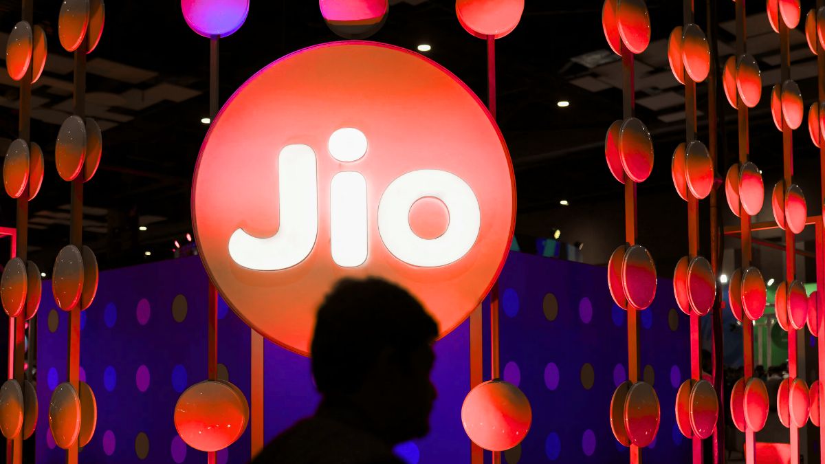 Jio Unveils Safety-First JioBharat Phones and Free AI Classroom at IMC 2025